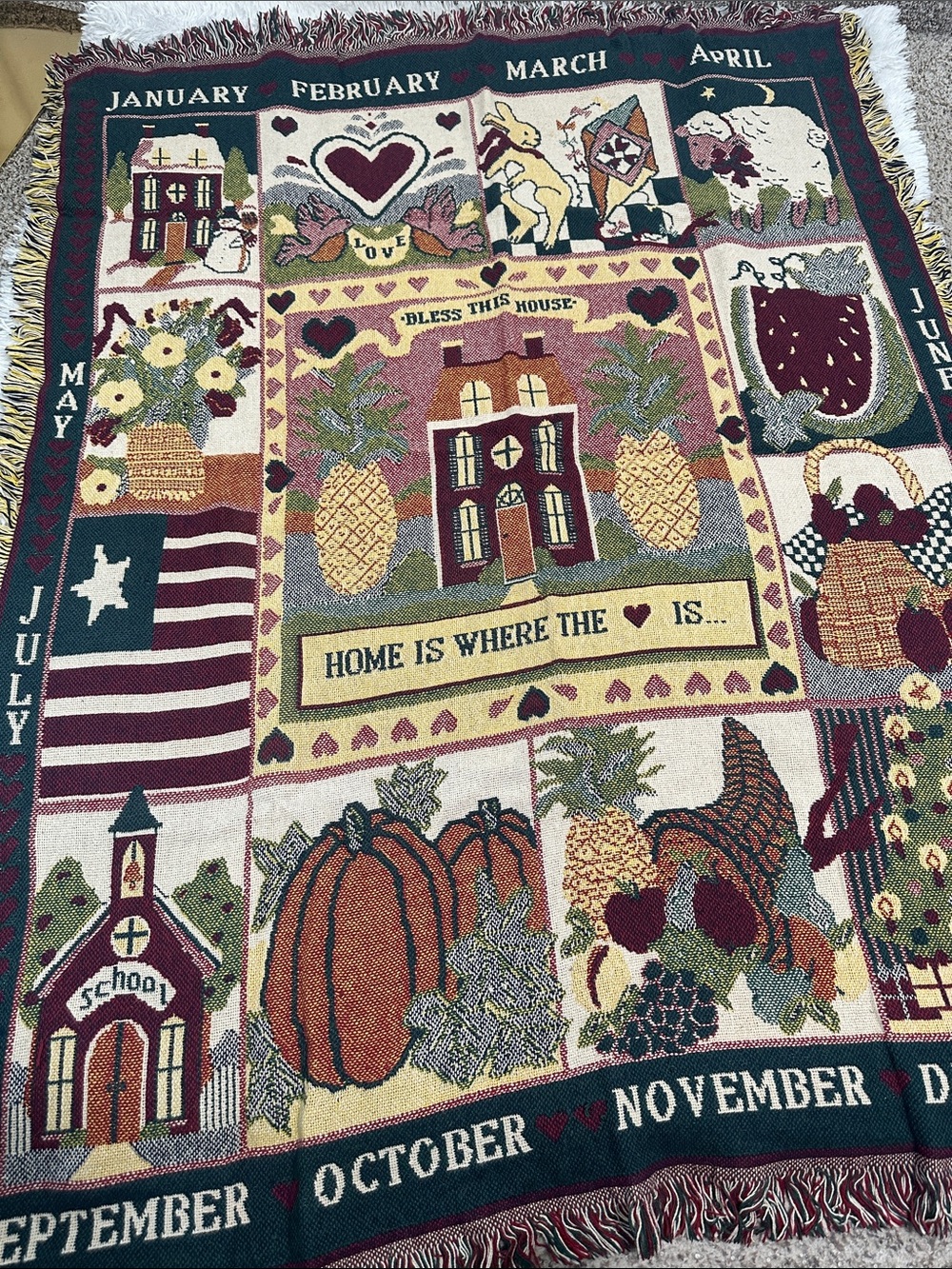 🥕 The Rug Barn Calendar Throw 46”x67”